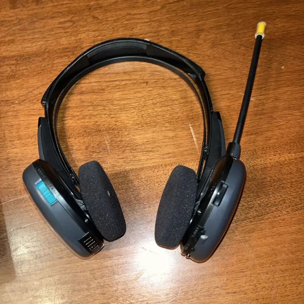 Sony SRF-HM22 AM/FM Walkman Radio Headset Tested Right Side Works